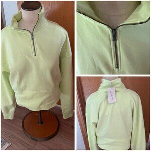 UNIVERSAL THREAD Large Lime Green 1/4 zip front JACKET